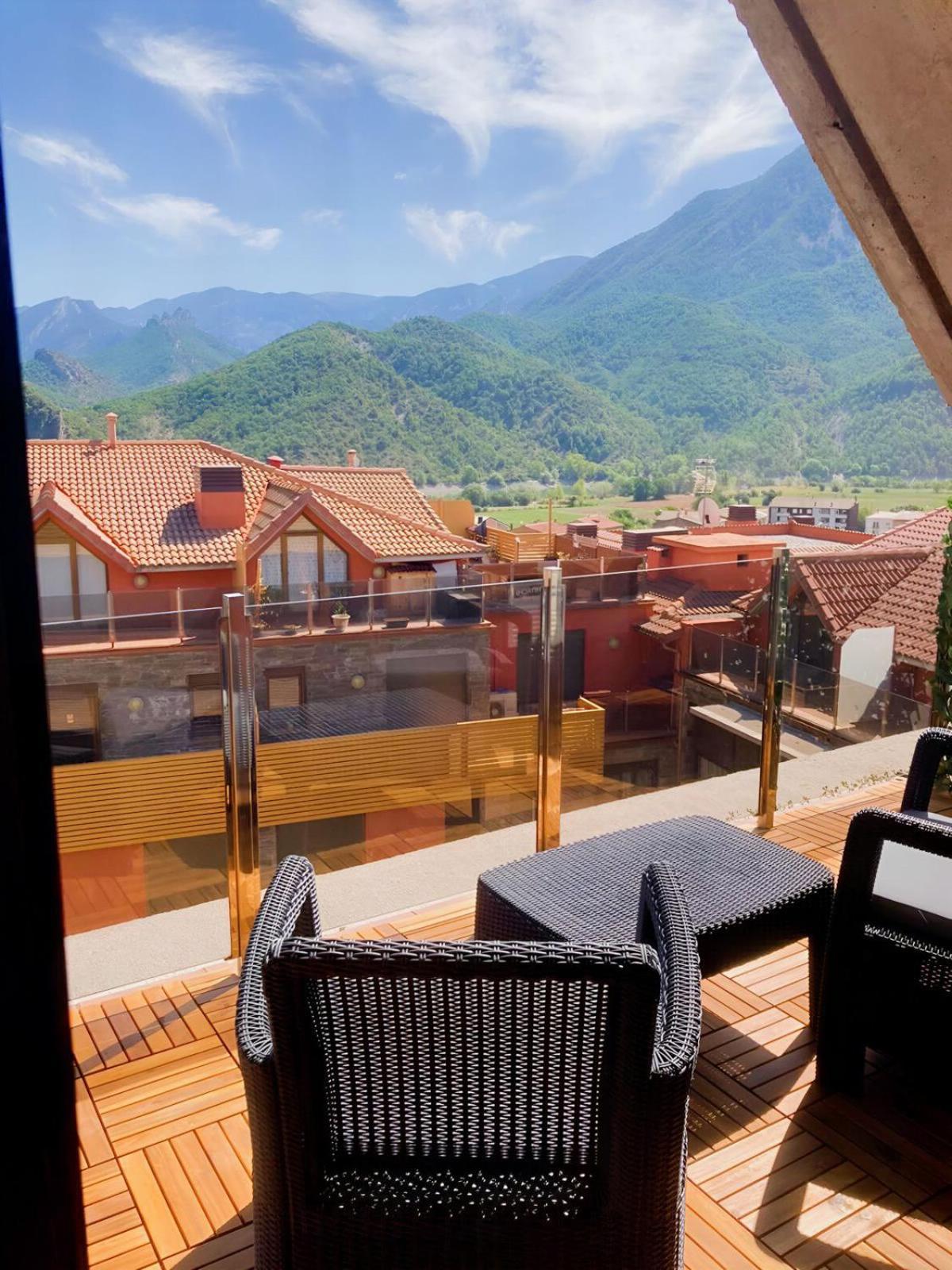 Apartament Duplex Amb Vistes Al Pirineu Catala Коль-де-Нарго Экстерьер фото